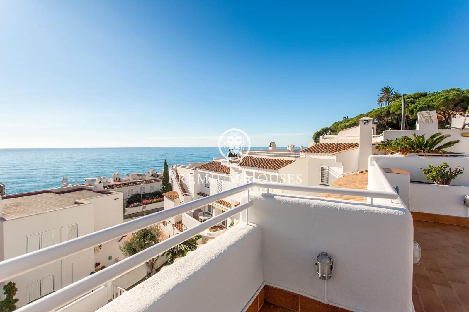 4 soverom Rekkehus til salgs i Sant Pol de Mar med svømmebasseng garasje - € 550 000 (Ref: 9379014)