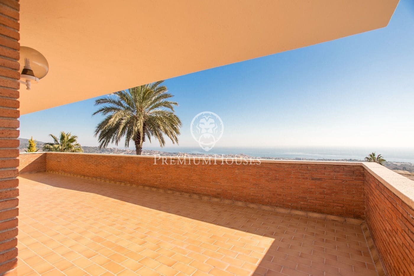 6 soveværelse Villa til salg i Alella med swimmingpool garage - € 3.950.000 (Ref: 9382830)