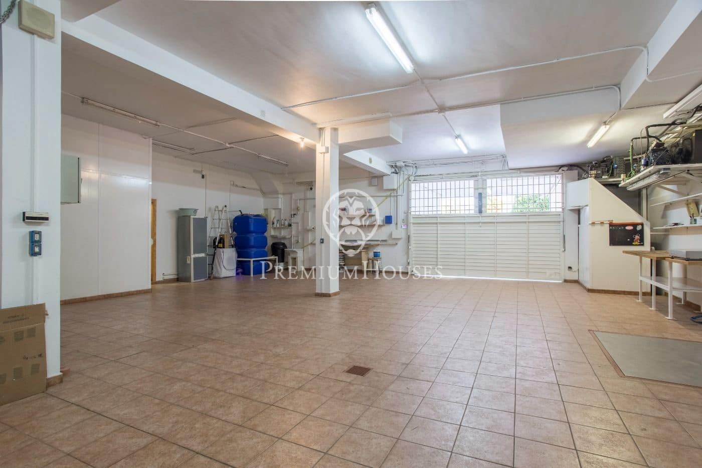 6 soveværelse Villa til salg i Alella med swimmingpool garage - € 3.950.000 (Ref: 9382830)