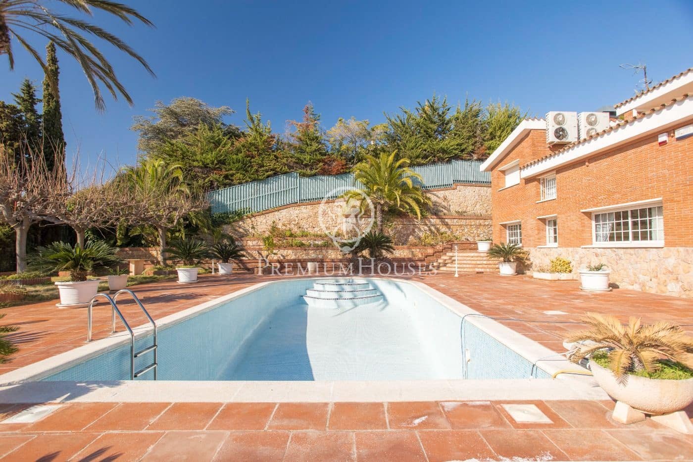 6 soveværelse Villa til salg i Alella med swimmingpool garage - € 3.950.000 (Ref: 9382830)