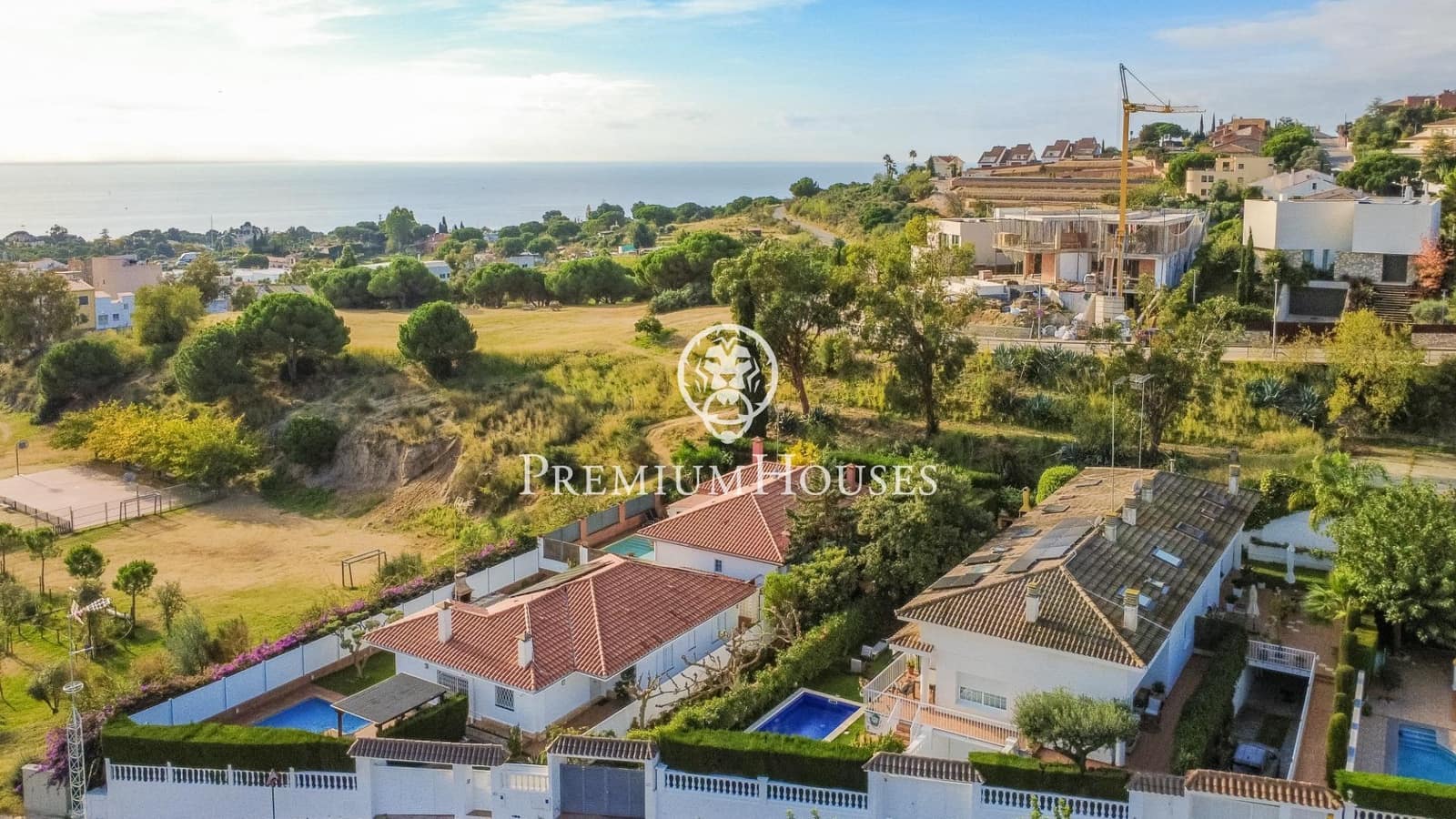 6 quarto Moradia em Banda para venda em Teia com garagem - 830 000 € (Ref: 9385594)