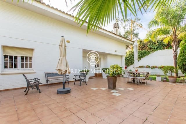 Adosado de 6 habitaciones en Teià en venta con garaje - 795.000 € (Ref: 9385594)