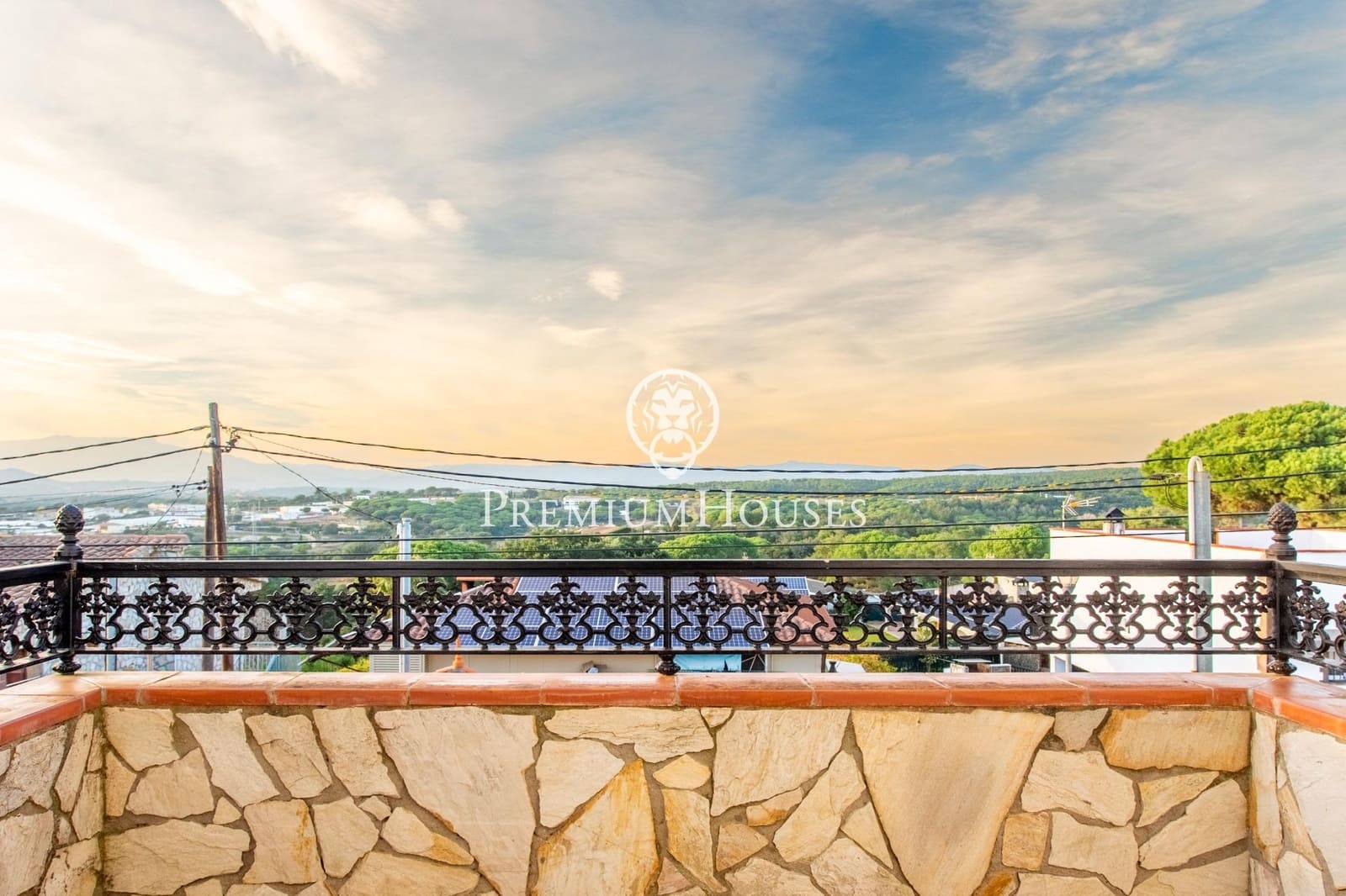 7 slaapkamer Villa te koop in Tordera met zwembad garage - € 500.000 (Ref: 9385595)