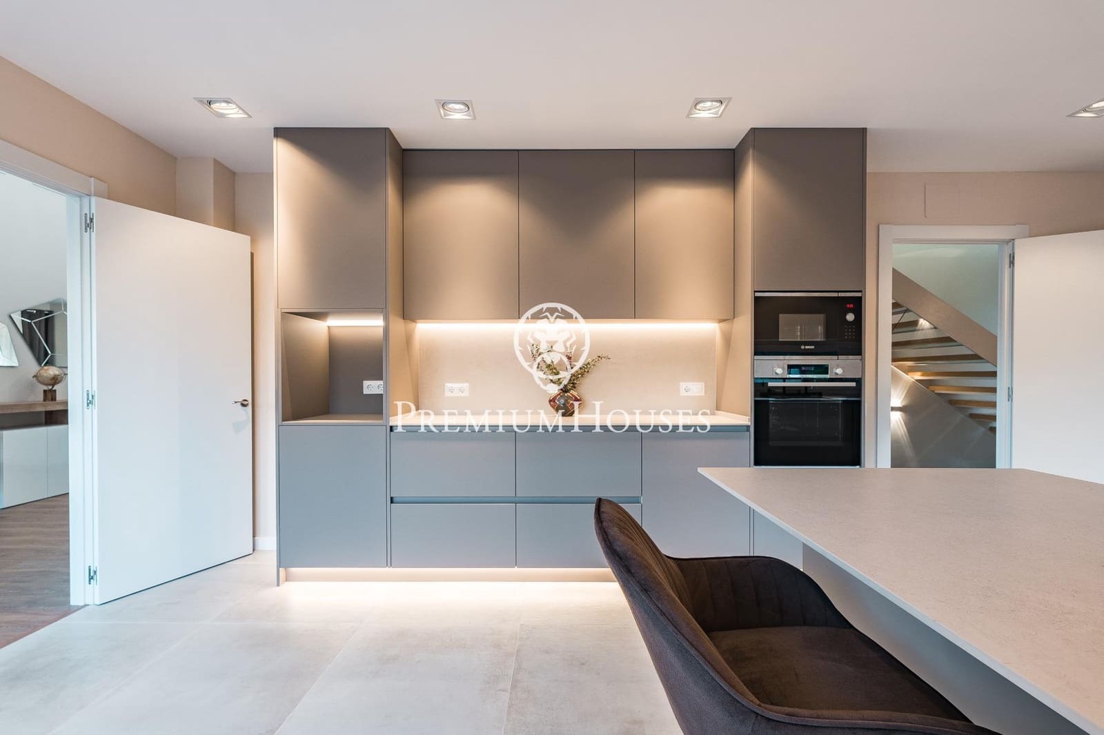 6 sypialnia Willa na sprzedaż w Valldoreix z basenem garażem - 1 460 000 € (Ref: 9390862)