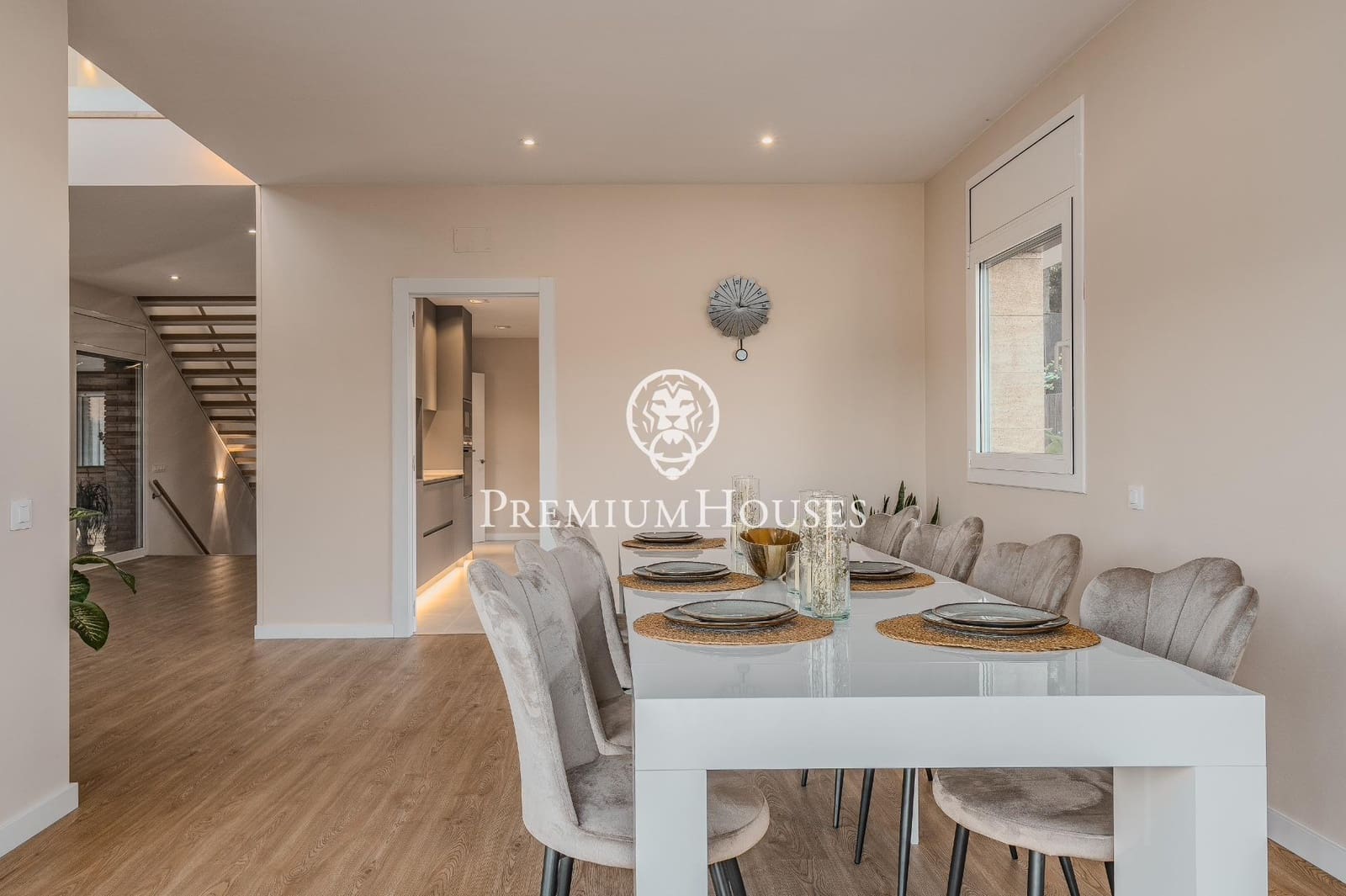 6 sypialnia Willa na sprzedaż w Valldoreix z basenem garażem - 1 460 000 € (Ref: 9390862)