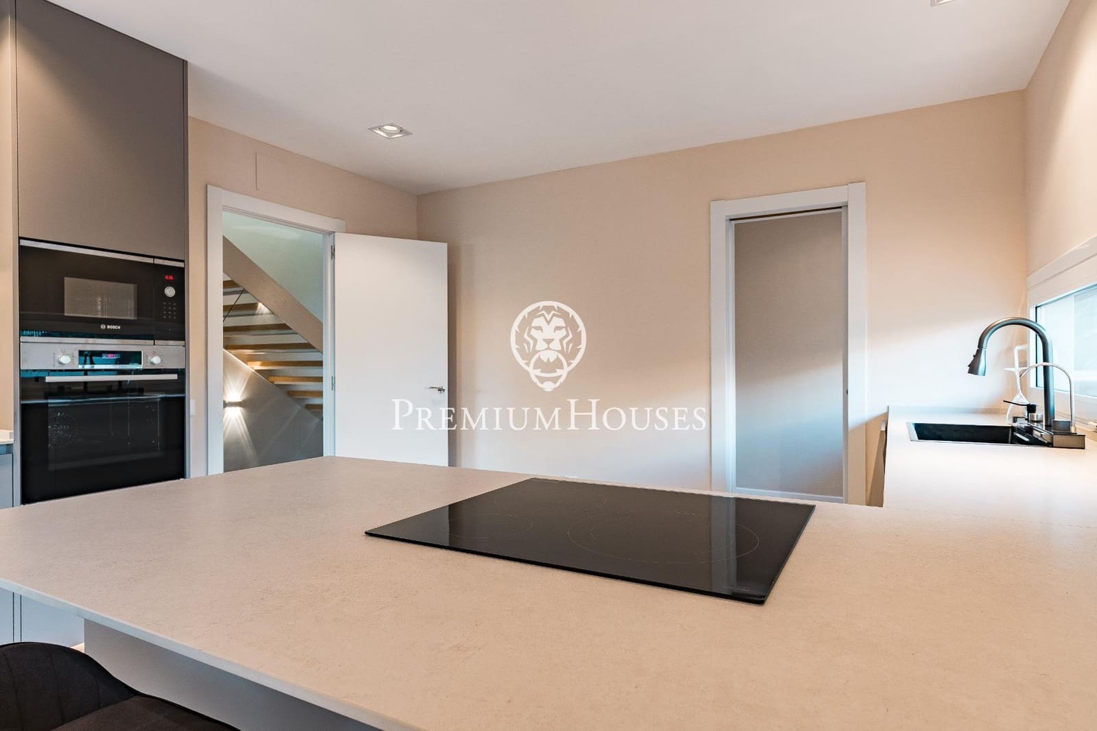 6 sypialnia Willa na sprzedaż w Valldoreix z basenem garażem - 1 460 000 € (Ref: 9390862)