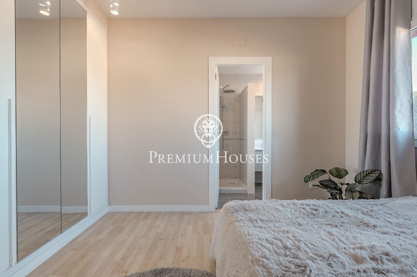 6 sypialnia Willa na sprzedaż w Valldoreix z basenem garażem - 1 460 000 € (Ref: 9390862)