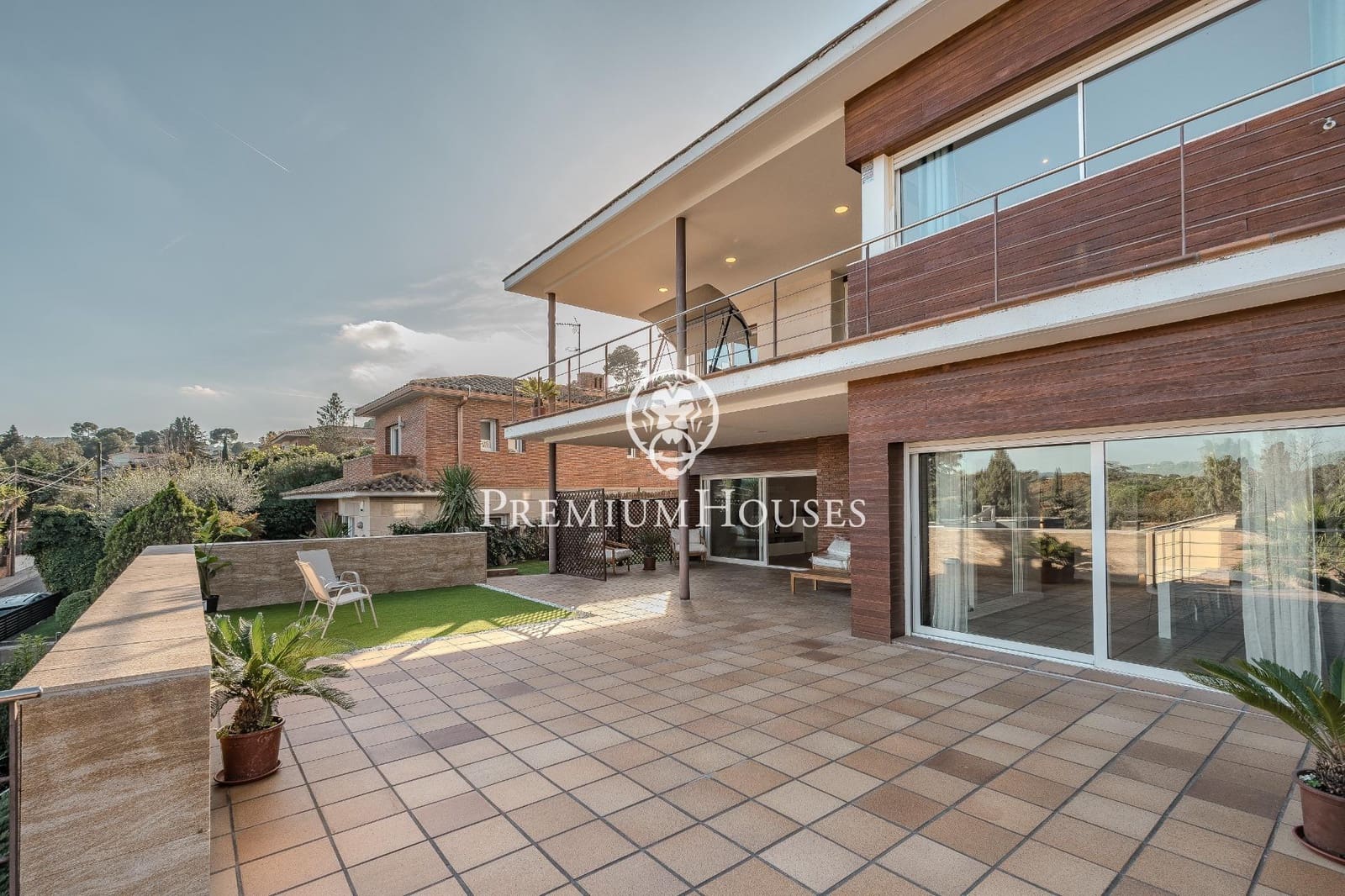 6 sypialnia Willa na sprzedaż w Valldoreix z basenem garażem - 1 460 000 € (Ref: 9390862)