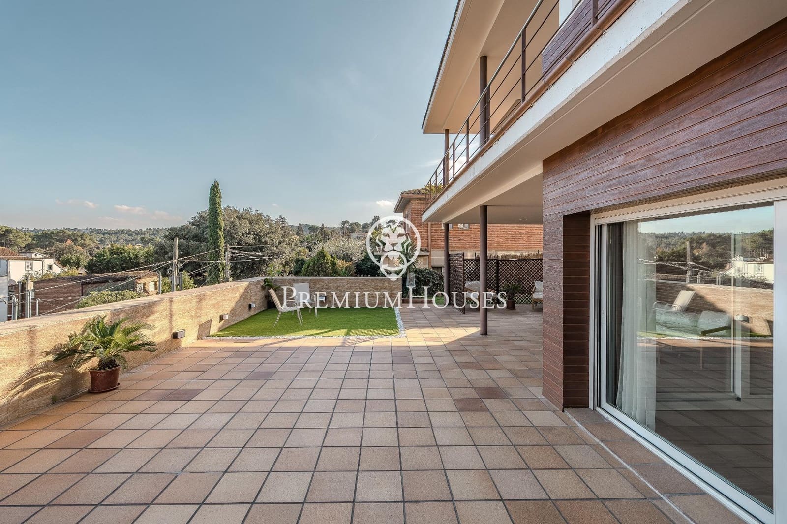 6 sypialnia Willa na sprzedaż w Valldoreix z basenem garażem - 1 460 000 € (Ref: 9390862)