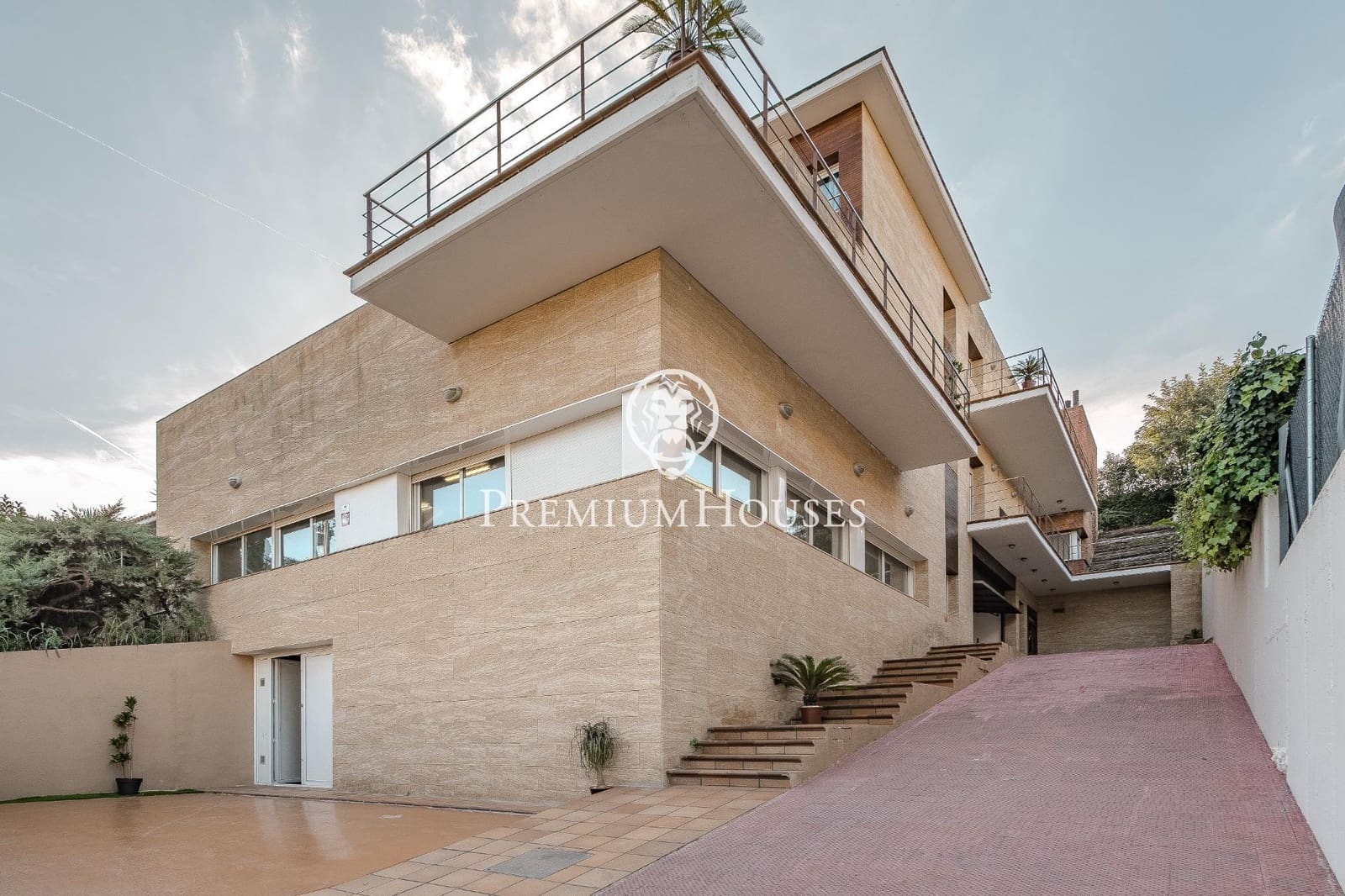 6 sypialnia Willa na sprzedaż w Valldoreix z basenem garażem - 1 460 000 € (Ref: 9390862)