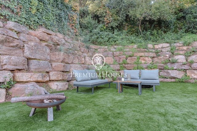 6 sypialnia Willa na sprzedaż w Valldoreix, Sant Cugat del Vallès z basenem garażem - 1 460 000 € (Ref: 9390862)