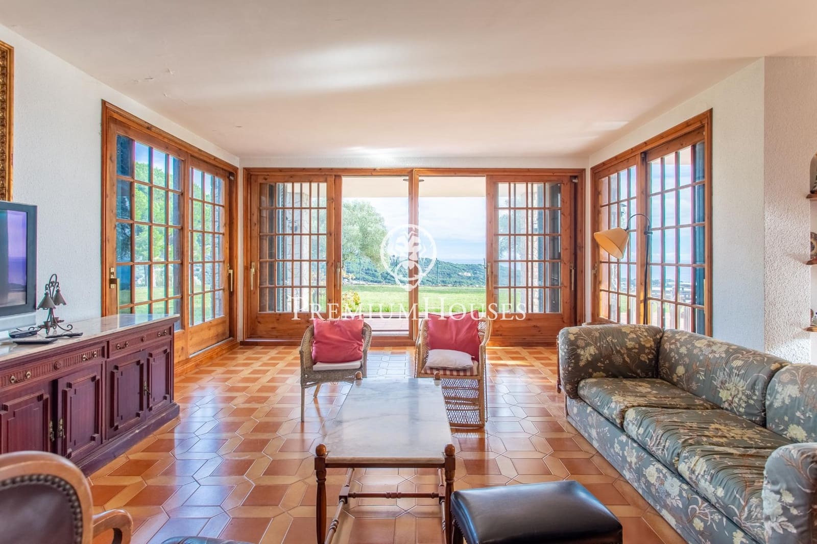 6 soverom Finca/Herregård til salgs i Arenys de Munt med svømmebasseng garasje - € 795 000 (Ref: 9390863)