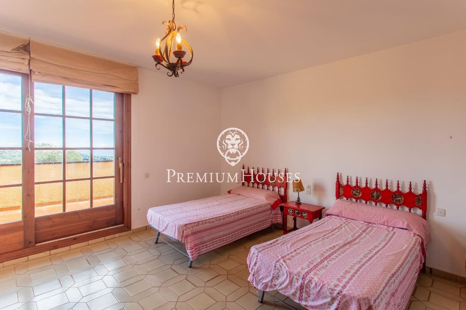 6 soverom Finca/Herregård til salgs i Arenys de Munt med svømmebasseng garasje - € 795 000 (Ref: 9390863)