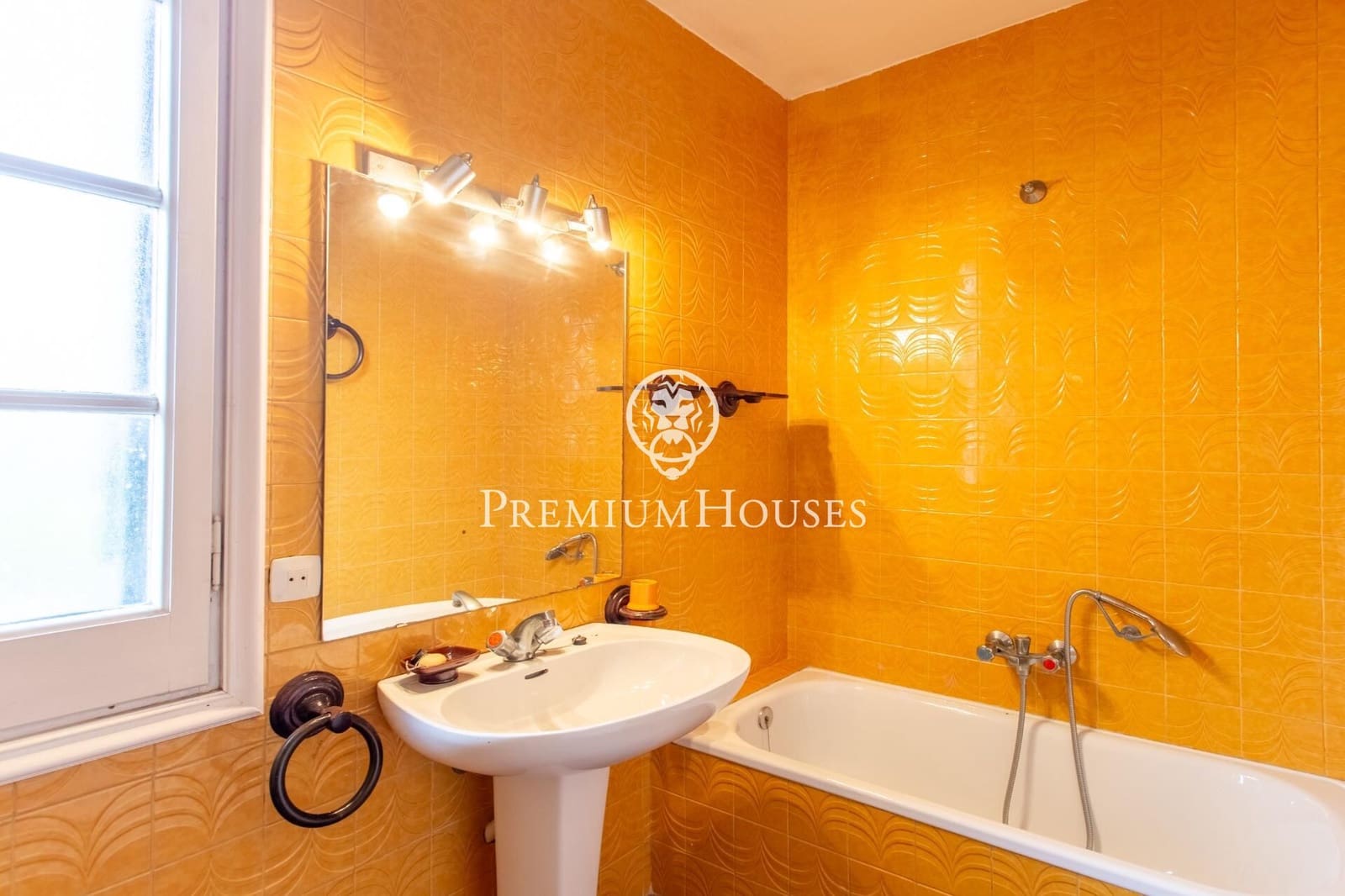 6 soverom Finca/Herregård til salgs i Arenys de Munt med svømmebasseng garasje - € 795 000 (Ref: 9390863)