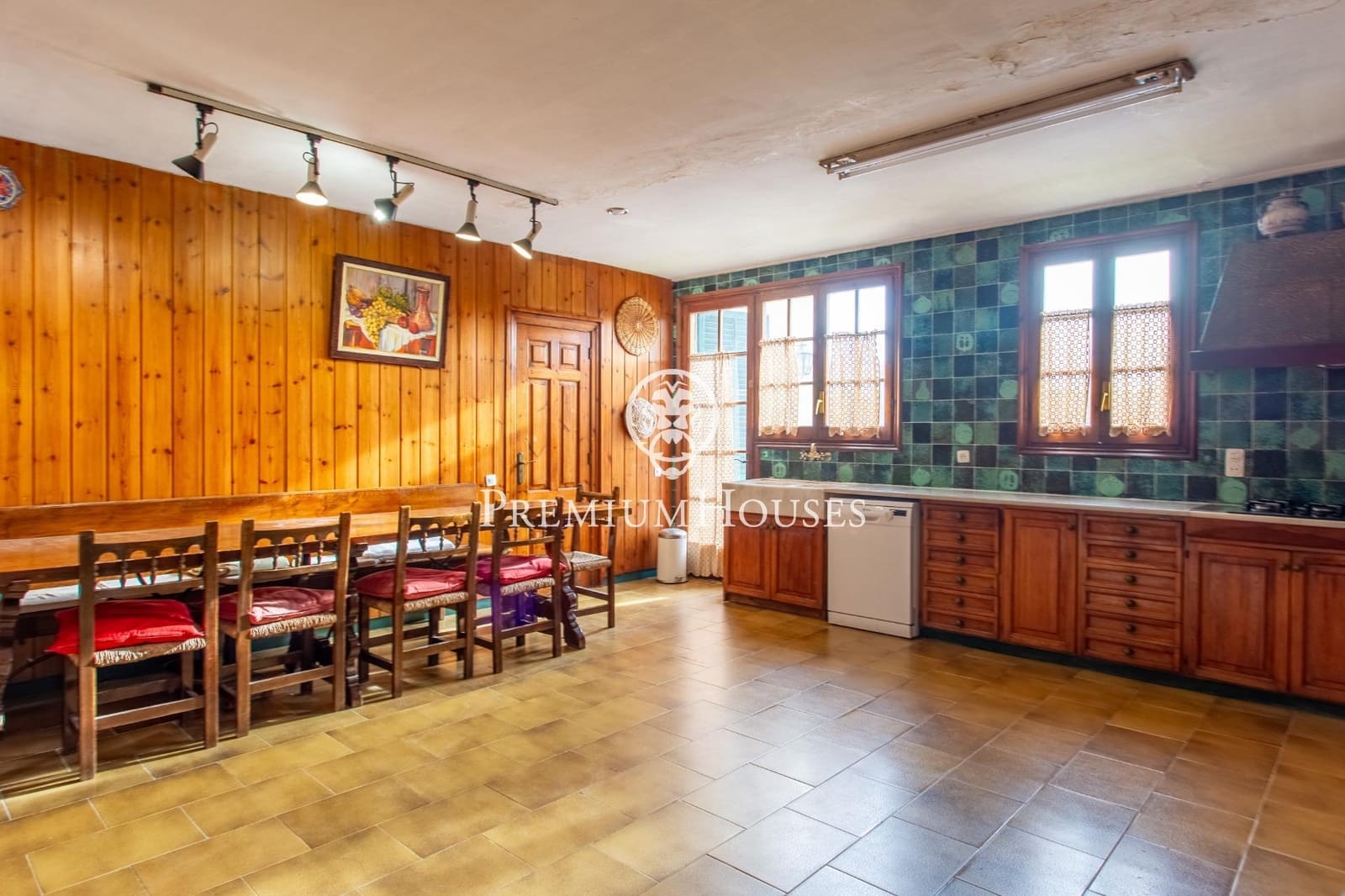 6 soverom Finca/Herregård til salgs i Arenys de Munt med svømmebasseng garasje - € 795 000 (Ref: 9390863)