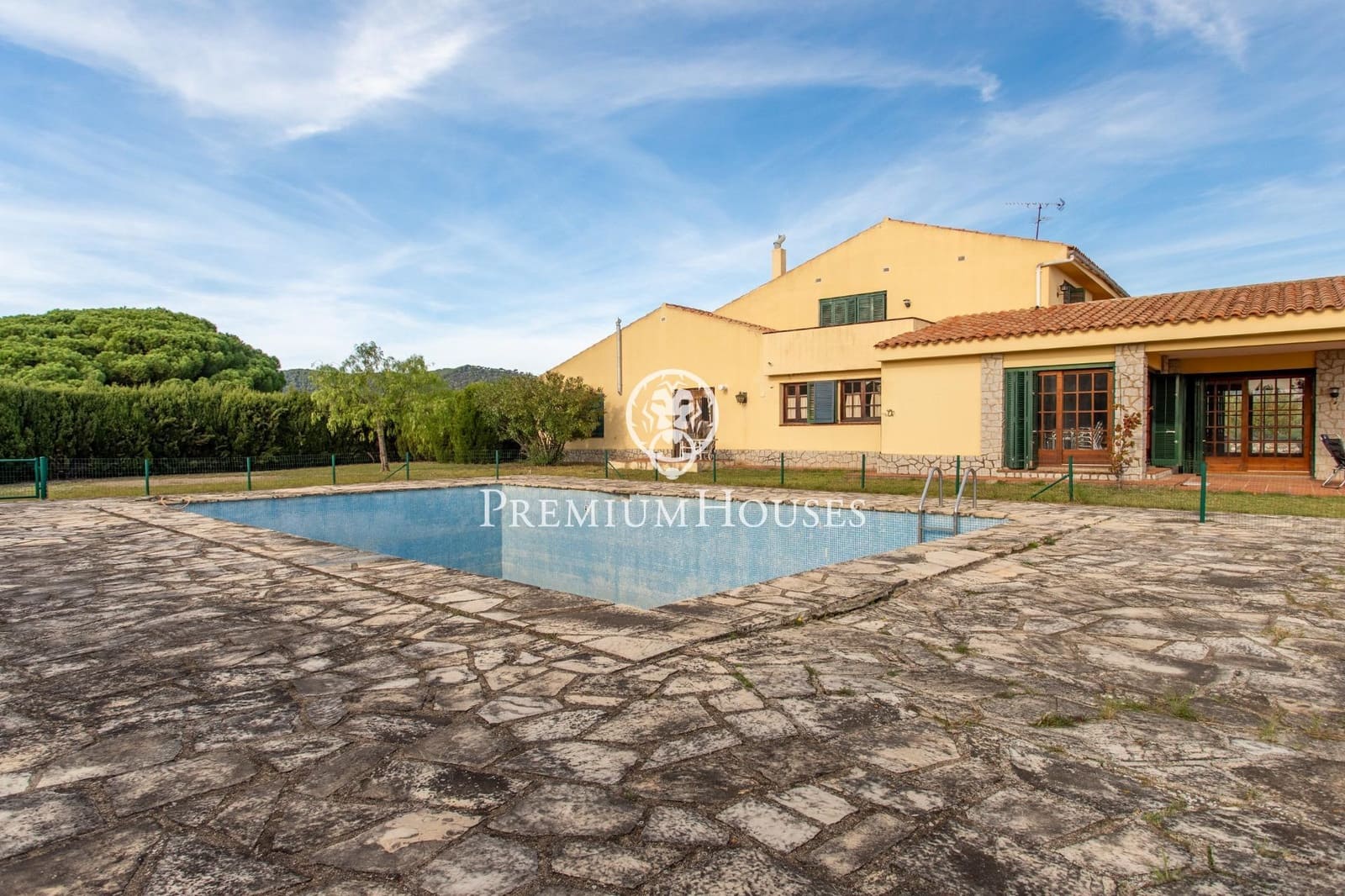 6 soverom Finca/Herregård til salgs i Arenys de Munt med svømmebasseng garasje - € 795 000 (Ref: 9390863)