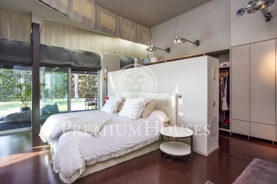 5 bedroom Villa for rent in Sant Andreu de Llavaneres with pool garage - € 7,000 (Ref: 9395982)