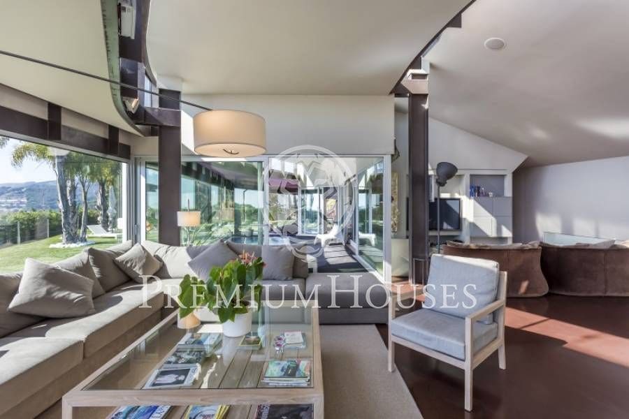 5 bedroom Villa for rent in Sant Andreu de Llavaneres with pool garage - € 7,000 (Ref: 9395982)