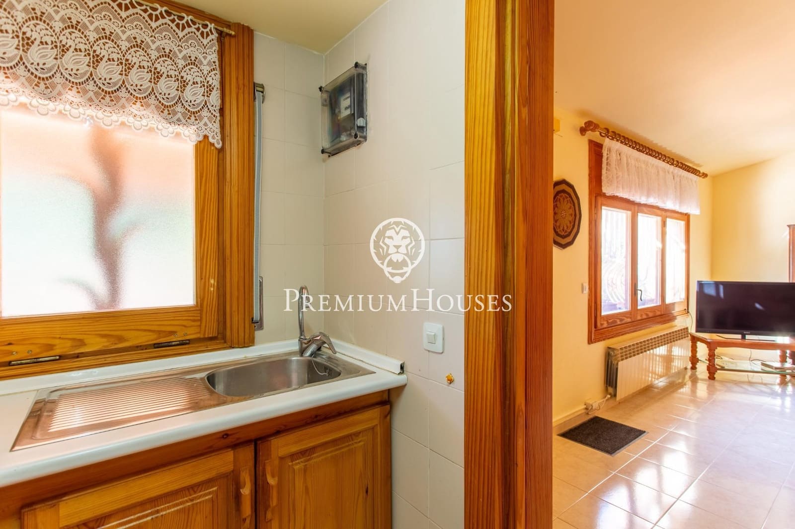 4 bedroom Villa for sale in Lloret de Mar with pool garage - € 1,890,000 (Ref: 9400925)