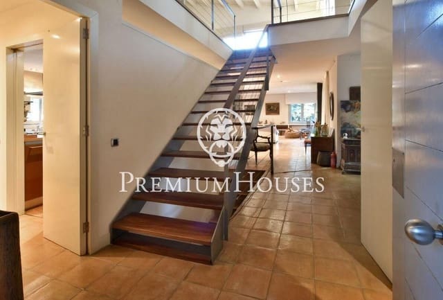 4 soveværelse Villa til salg i Cabrera de Mar med swimmingpool garage - € 1.220.000 (Ref: 9400926)