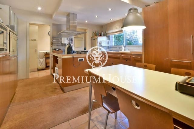 4 soveværelse Villa til salg i Cabrera de Mar med swimmingpool garage - € 1.220.000 (Ref: 9400926)