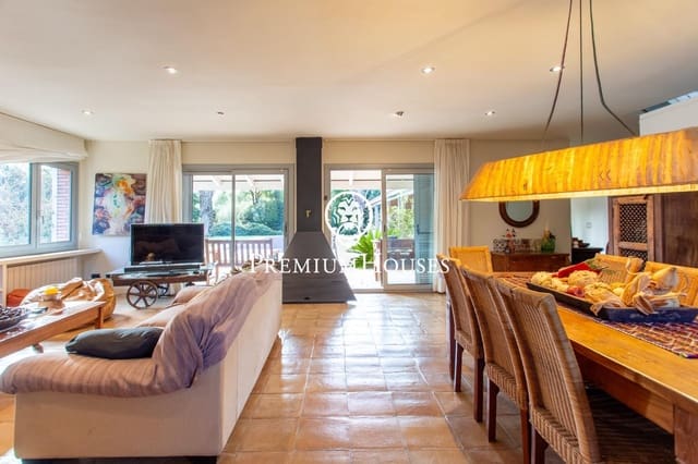 4 soveværelse Villa til salg i Cabrera de Mar med swimmingpool garage - € 1.220.000 (Ref: 9400926)