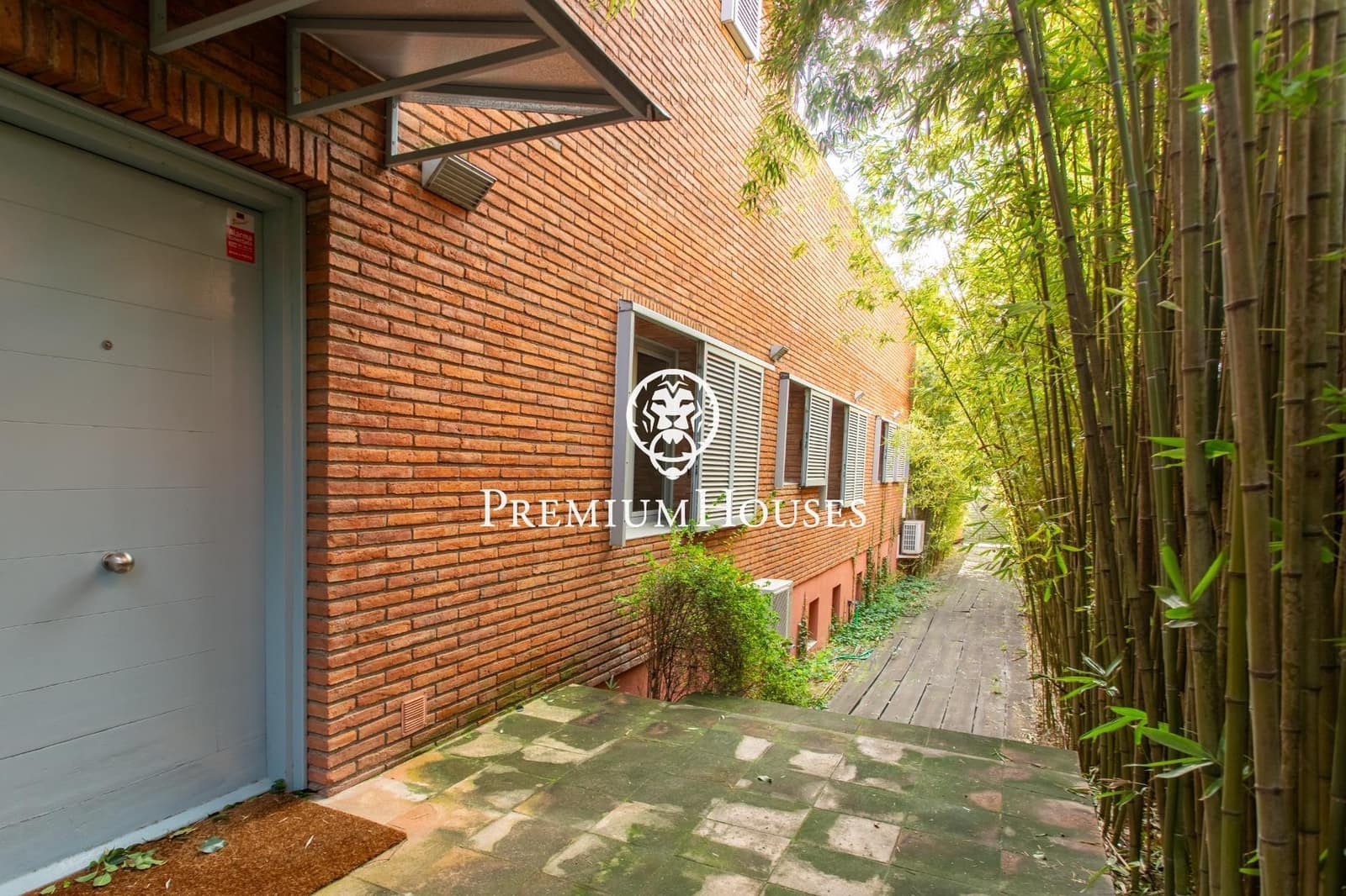 4 soveværelse Villa til salg i Cabrera de Mar med swimmingpool garage - € 1.220.000 (Ref: 9400926)