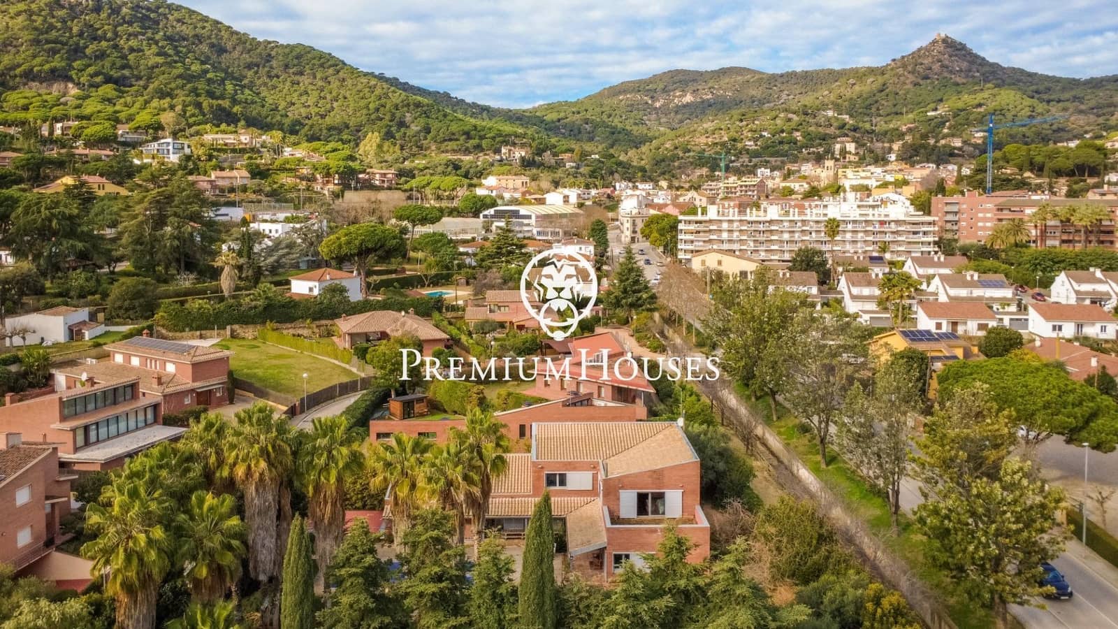 4 soveværelse Villa til salg i Cabrera de Mar med swimmingpool garage - € 1.220.000 (Ref: 9400926)