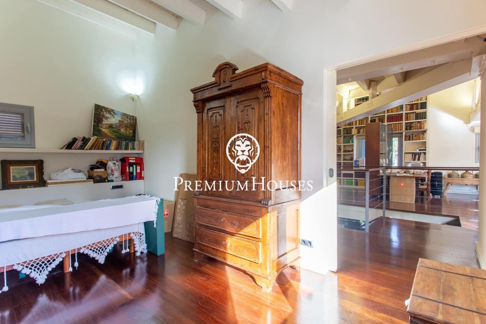 4 bedroom Villa for sale in Cabrera de Mar with pool garage - € 1,350,000 (Ref: 9400926)