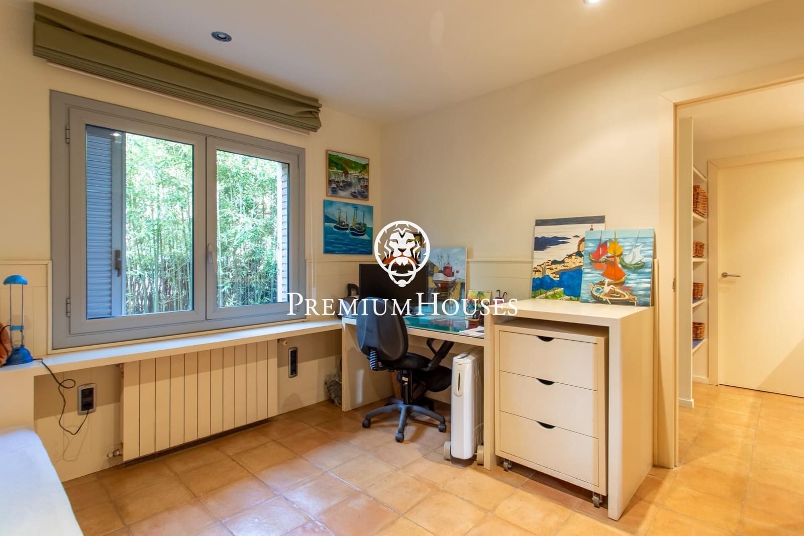 4 bedroom Villa for sale in Cabrera de Mar with pool garage - € 1,350,000 (Ref: 9400926)