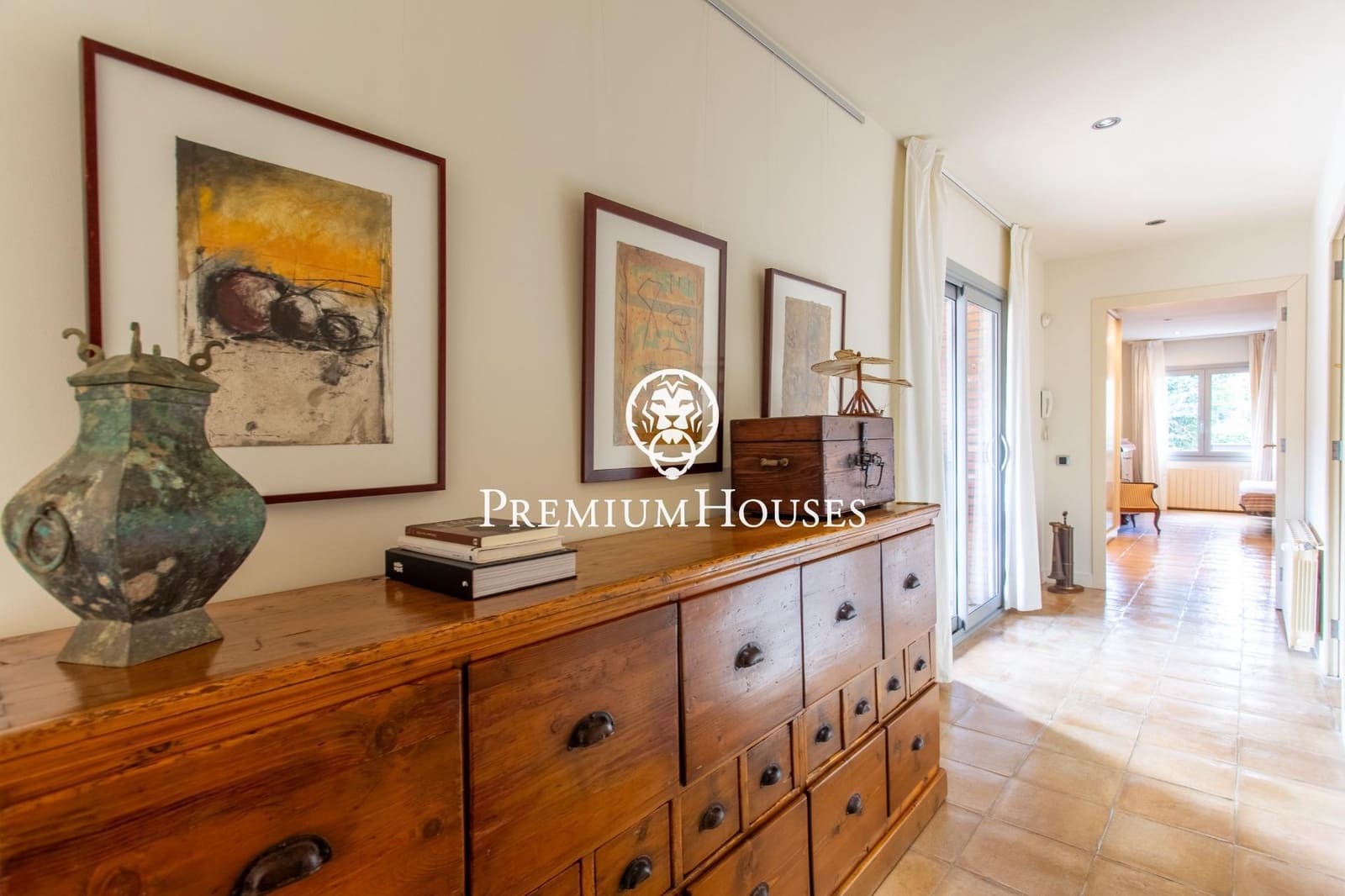 4 bedroom Villa for sale in Cabrera de Mar with pool garage - € 1,350,000 (Ref: 9400926)