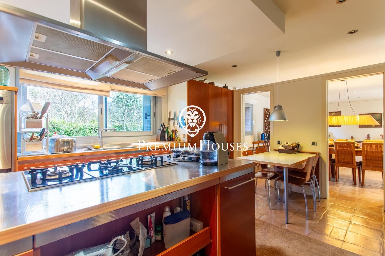 4 bedroom Villa for sale in Cabrera de Mar with pool garage - € 1,350,000 (Ref: 9400926)