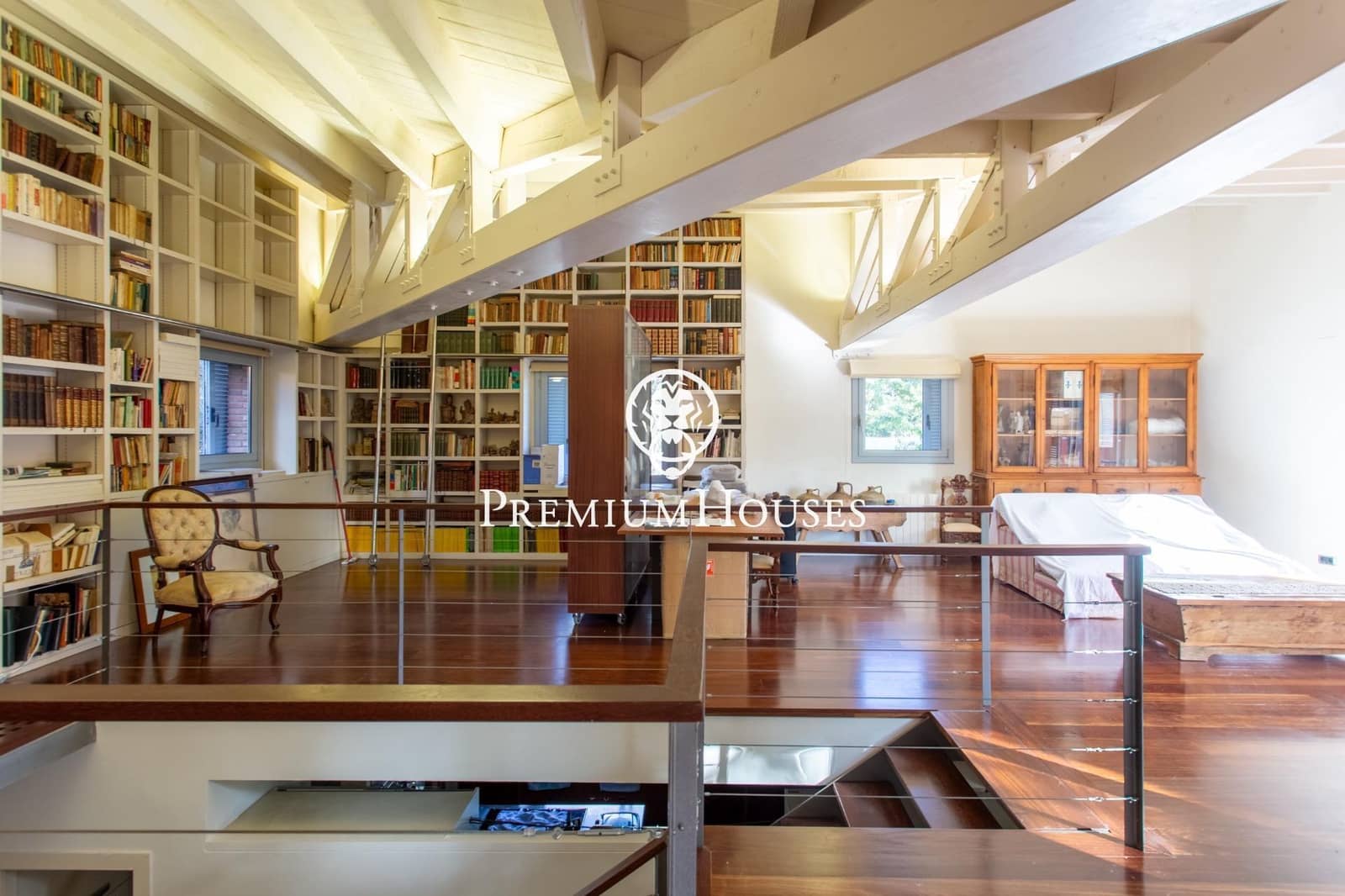 4 bedroom Villa for sale in Cabrera de Mar with pool garage - € 1,350,000 (Ref: 9400926)