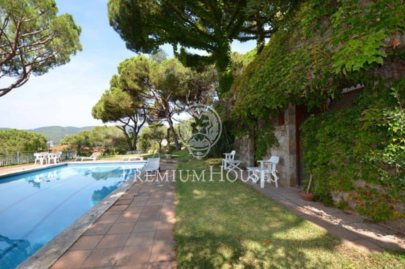 9 chambre Villa/Maison à vendre à Cabrils avec piscine garage - 2 250 000 € (Ref: 9400927)