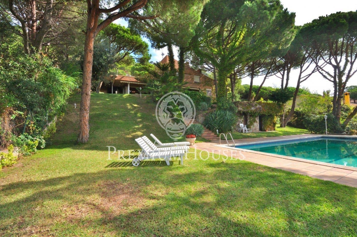 9 chambre Villa/Maison à vendre à Cabrils avec piscine garage - 2 250 000 € (Ref: 9400927)