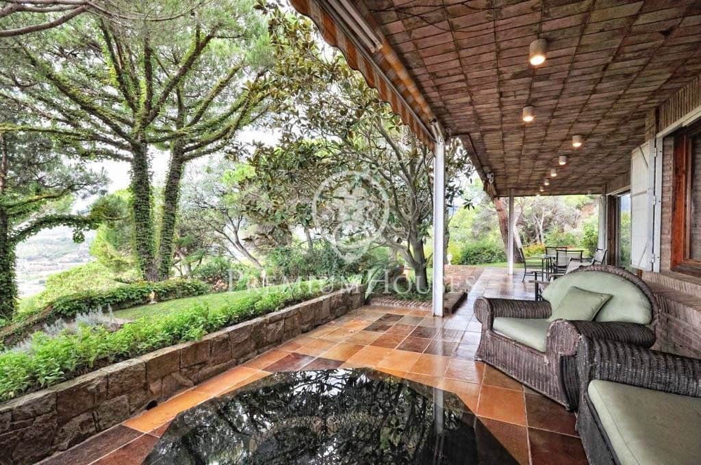 9 chambre Villa/Maison à vendre à Cabrils avec piscine garage - 2 250 000 € (Ref: 9400927)