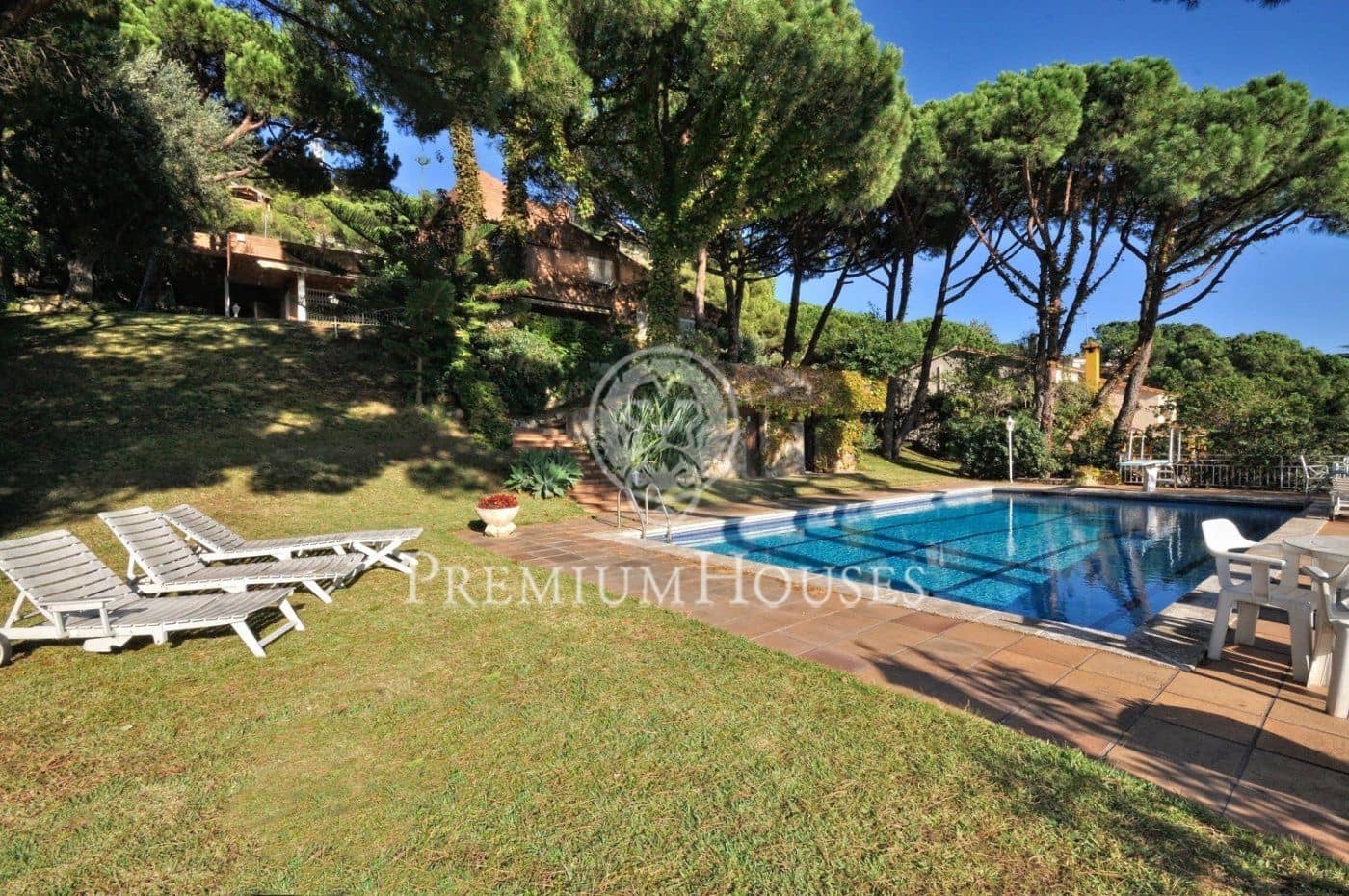 9 chambre Villa/Maison à vendre à Cabrils avec piscine garage - 2 250 000 € (Ref: 9400927)