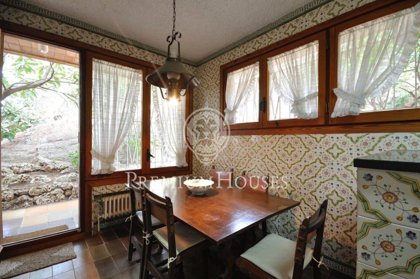 9 chambre Villa/Maison à vendre à Cabrils avec piscine garage - 2 250 000 € (Ref: 9400927)