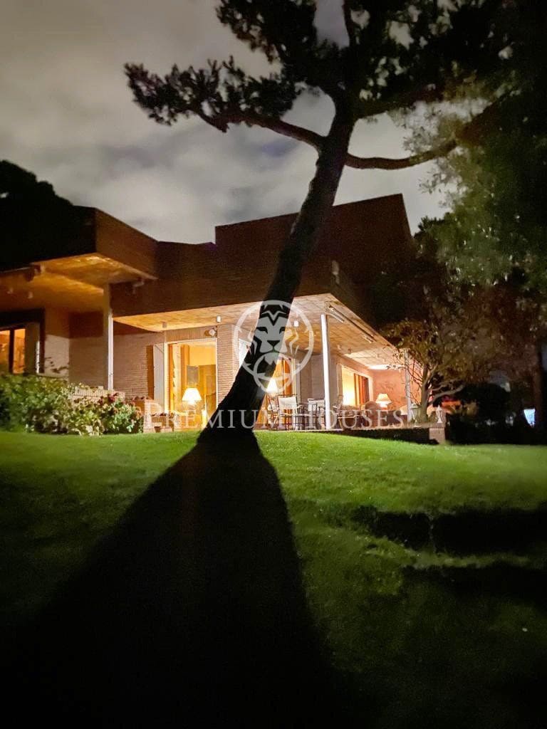 9 chambre Villa/Maison à vendre à Cabrils avec piscine garage - 2 250 000 € (Ref: 9400927)