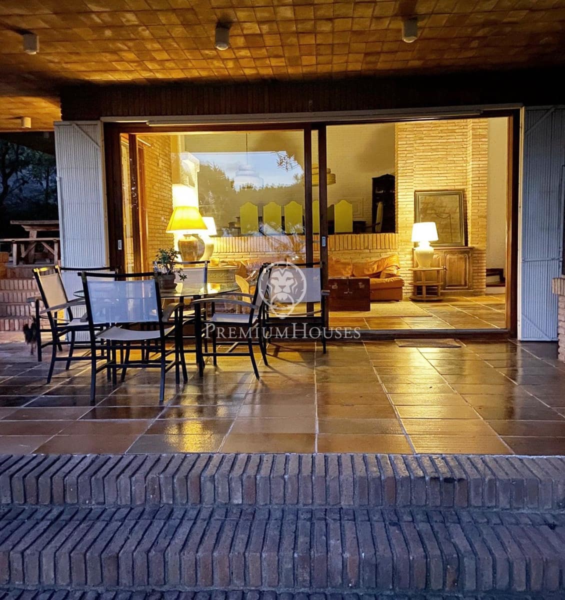 9 chambre Villa/Maison à vendre à Cabrils avec piscine garage - 2 250 000 € (Ref: 9400927)