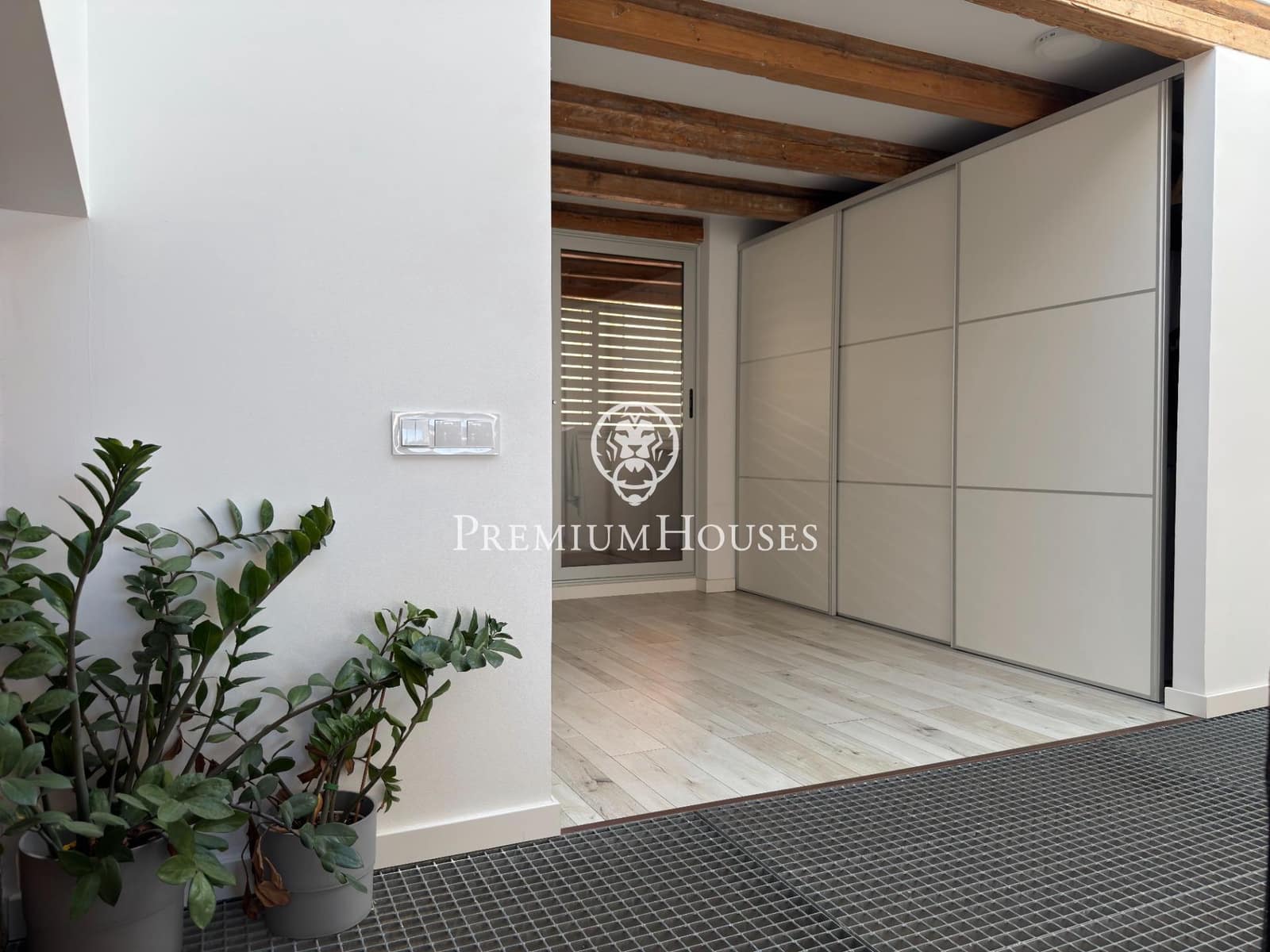 3 sypialnia Dom na sprzedaż w Mataro z garażem - 850 000 € (Ref: 9411236)