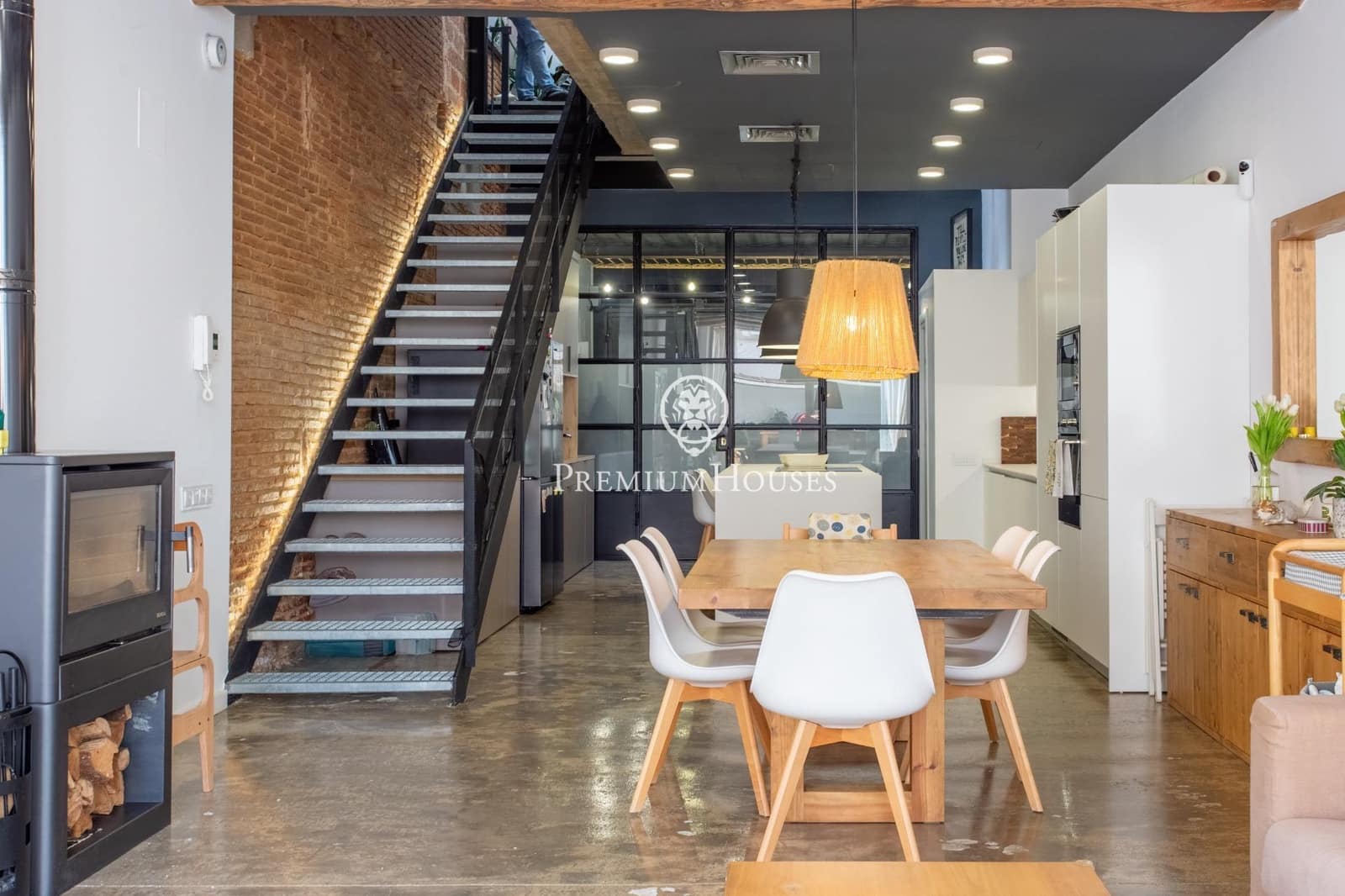 3 bedroom Townhouse for sale in Mataro with garage - € 815,000 (Ref: 9411236)