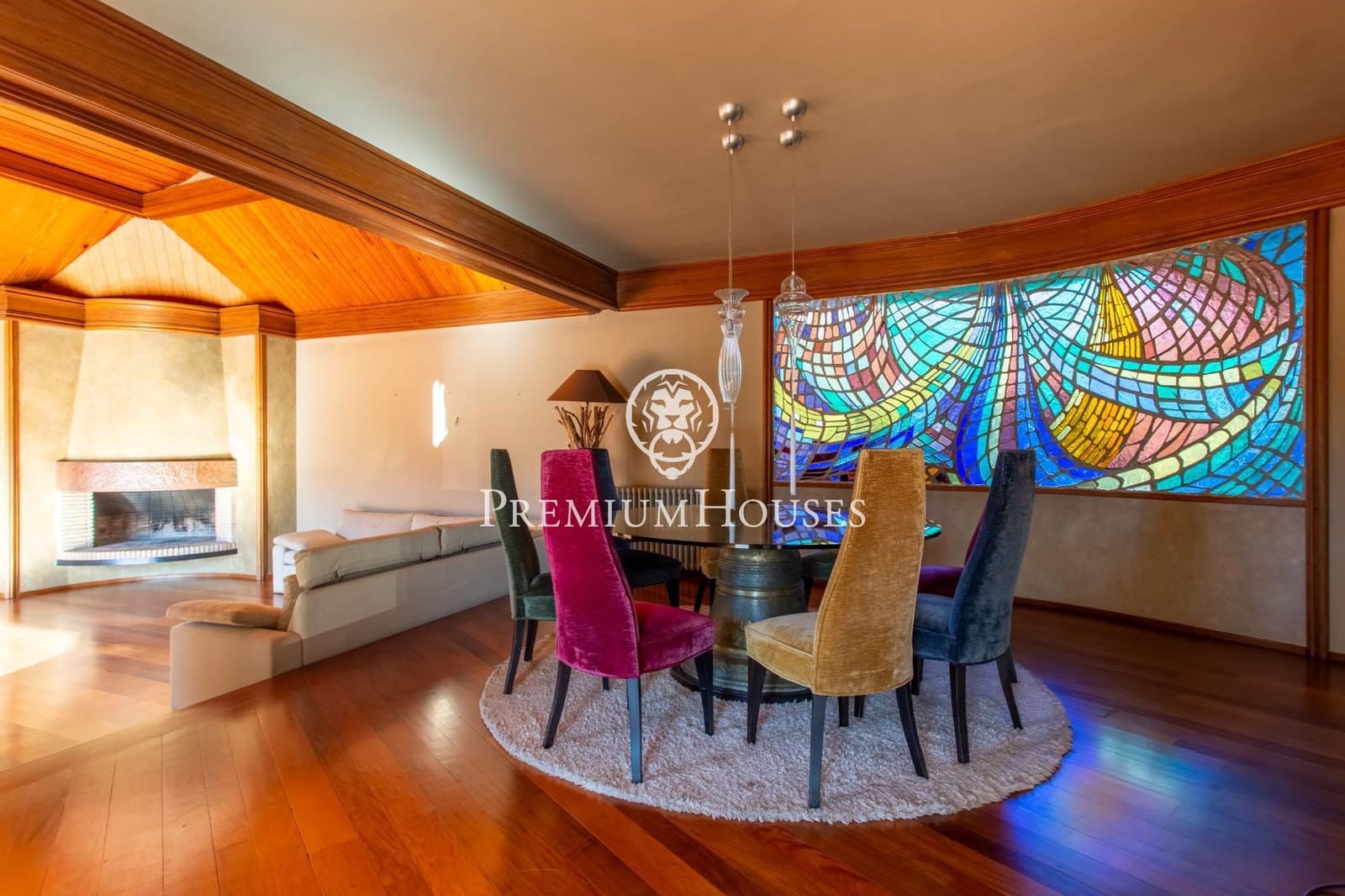 8 slaapkamer Villa te koop in Montornes del Valles met zwembad garage - € 1.200.000 (Ref: 9411237)