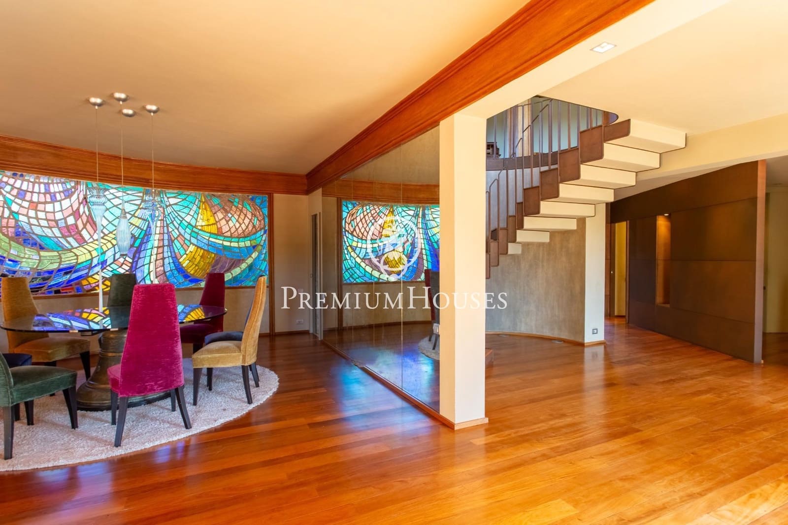 8 slaapkamer Villa te koop in Montornes del Valles met zwembad garage - € 1.200.000 (Ref: 9411237)