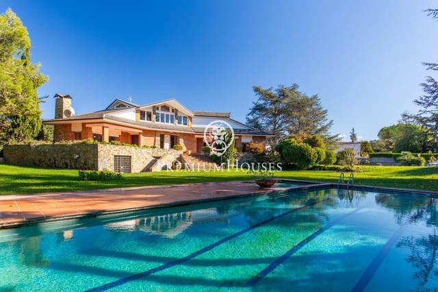 8 slaapkamer Villa te koop in Montornès del Vallès met zwembad garage - € 1.200.000 (Ref: 9411237)