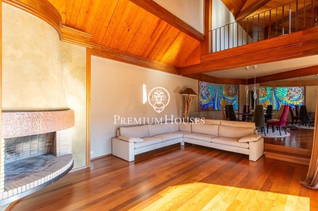 8 slaapkamer Villa te koop in Montornès del Vallès met zwembad garage - € 1.200.000 (Ref: 9411237)