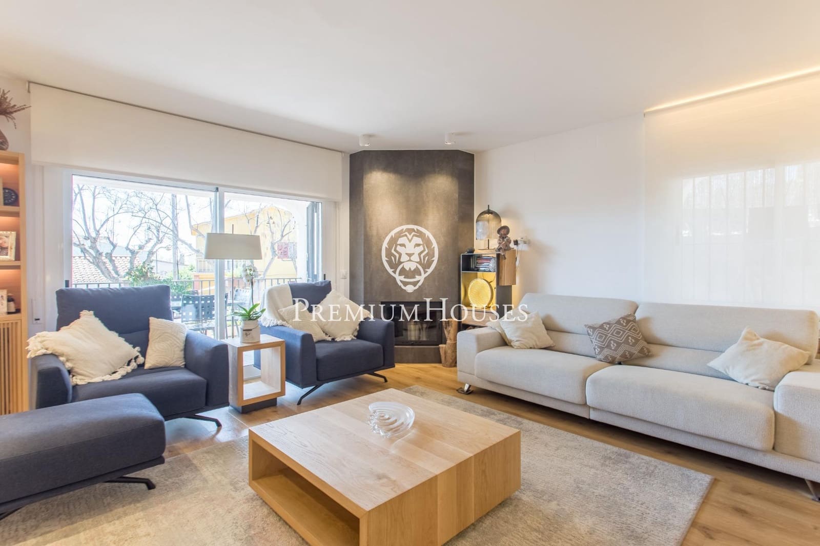 5 soverom Villa til salgs i El Masnou med svømmebasseng garasje - € 1 395 000 (Ref: 9414085)