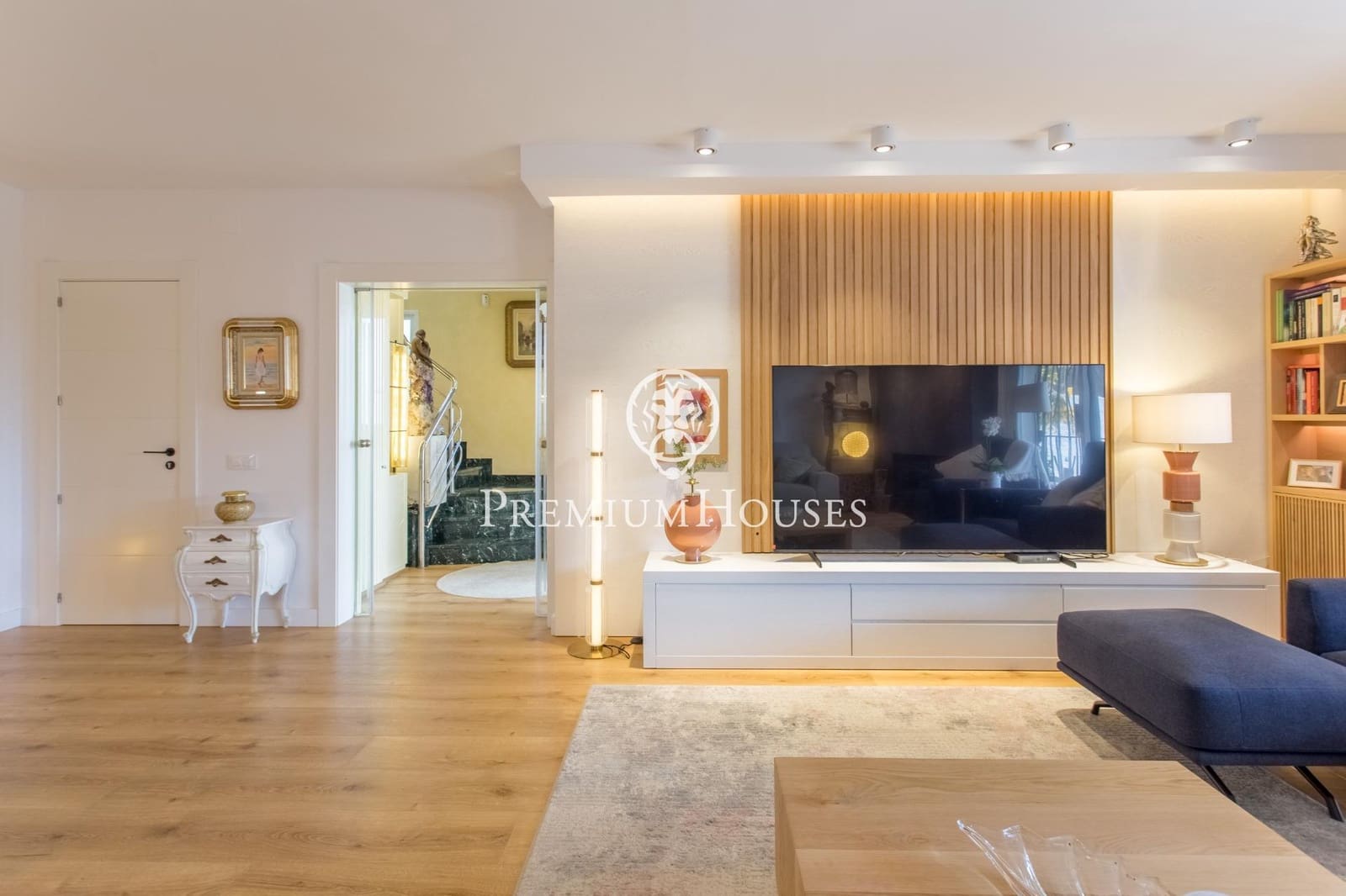 5 soverom Villa til salgs i El Masnou med svømmebasseng garasje - € 1 395 000 (Ref: 9414085)