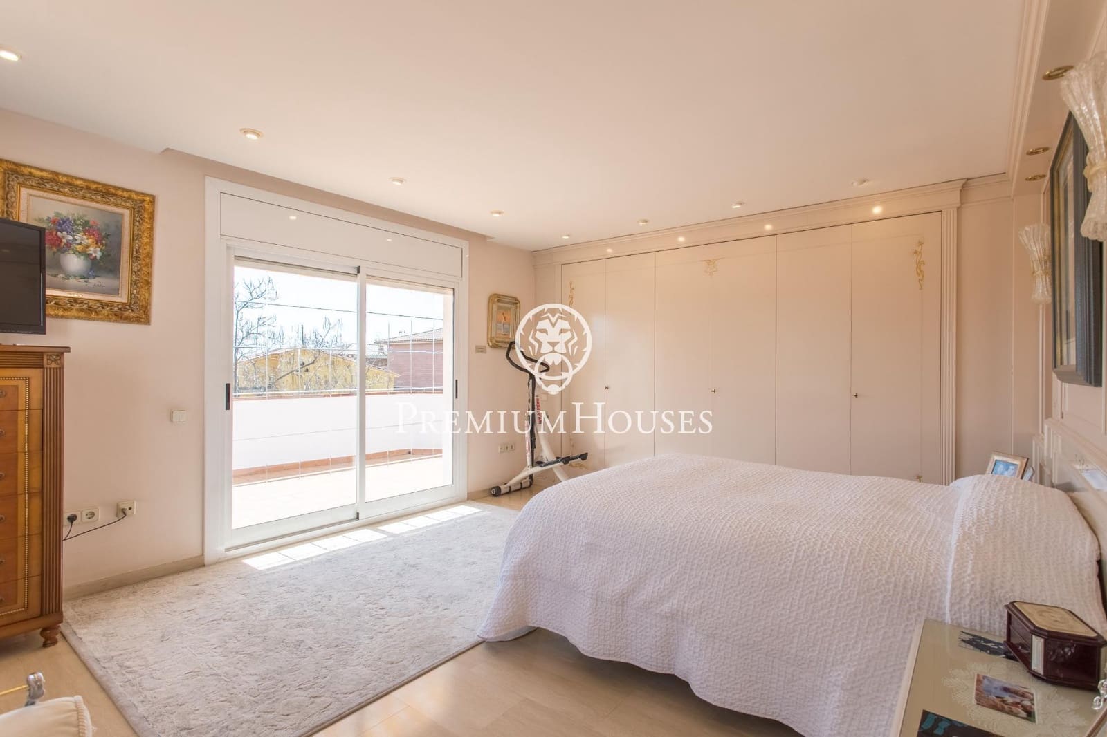 5 soverom Villa til salgs i El Masnou med svømmebasseng garasje - € 1 395 000 (Ref: 9414085)