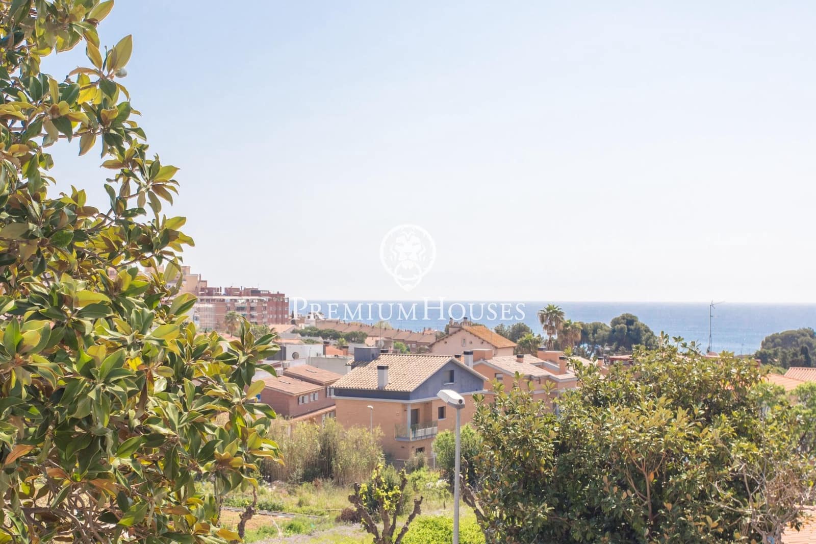 5 soverom Villa til salgs i El Masnou med svømmebasseng garasje - € 1 395 000 (Ref: 9414085)